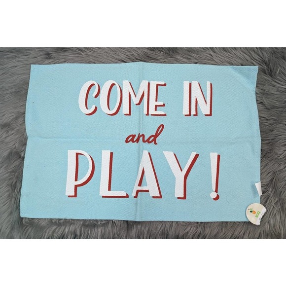 Rug - Picture 1 of 1
